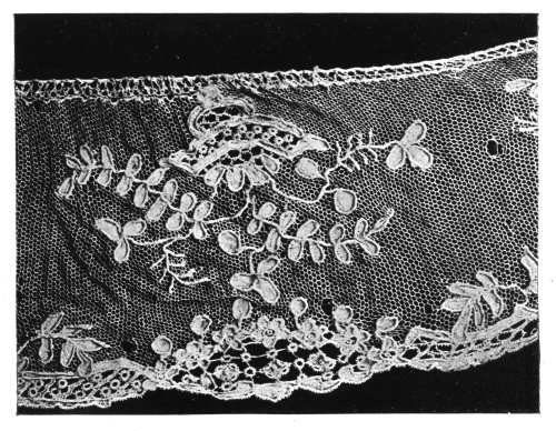 POINT D'ALENÇON.

(Author's Collection.)