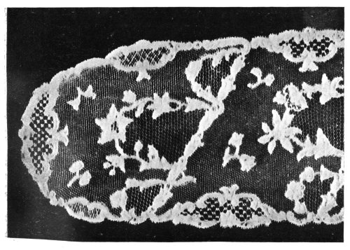 The Project Gutenberg eBook of Chats on Old Lace and Needlework