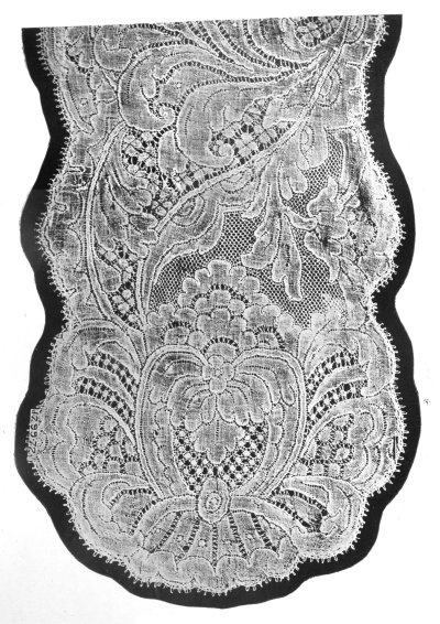 MECHLIN LAPPET.

Eighteenth Century.