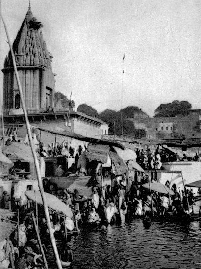 Hindoos Bathing in the Ganges