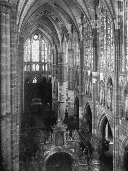 CATHEDRAL OF LEON
Looking up the nave