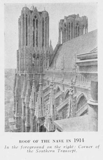 ROOF OF THE NAVE IN 1914
In the foreground on the right: Corner of the
Southern Transept.