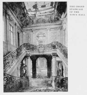 THE GRAND
STAIRCASE
OF THE
TOWN HALL