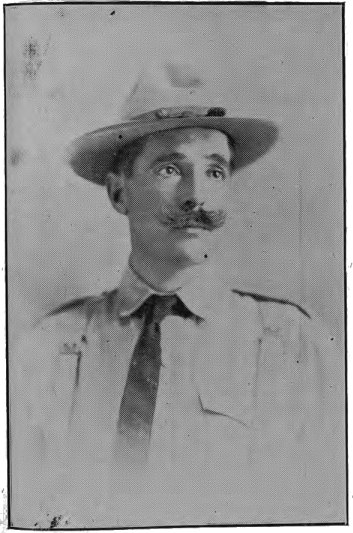 Comandante Collazo.

Jefe del Cuerpo de Ametralladoras.