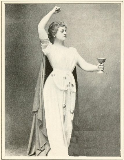 Copyright by Aimé Dupont, N. Y.

Lehmann as Isolde in "Tristan and Isolde."