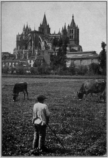 Copyright, 1910, by Underwood & Underwood

The Cathedral of Len