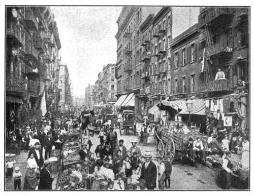 Illustration: Crowded city street scene
