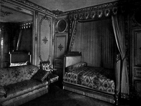 Bedroom, Fontainebleau