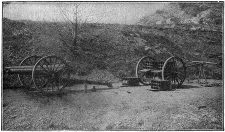 Landing gun with carriage and limber