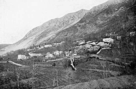 S. CASSIANO DI CONTRONE — LOCALITÀ DETTA VIZZATA. (Fot. Pellegrini).