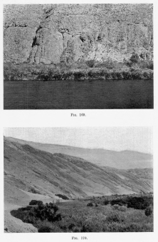 Fig. 169—The line of unconformity between the igneous
basement rocks (agglomerates at this point) and the quartzites and
sandstones of the Urubamba Valley, between the town of Urubamba and
Ollantaytambo.