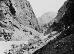 THE GORGE OF THE ZAB, TYARI

One of the reaches near Tal

No. 13