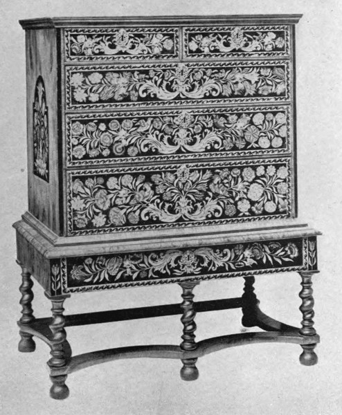 Chest of Drawers Decorated in Marquetry