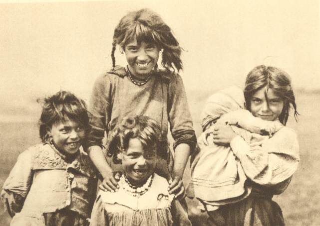 Gypsy Children.  Photo. Illustrations Bureau