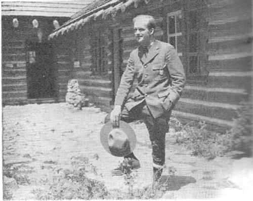 Yellowstone’s Ranger-Naturalists are always on hand to give interesting explanations of the numberless wonders of the Park.