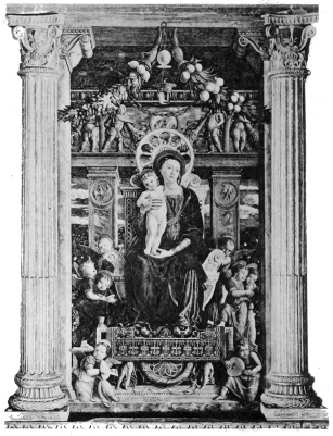 Centrepiece by A. Mantegna, behind the High Altar of S.
Zeno.