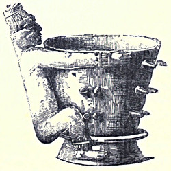 Earthen pot from Yaxché
