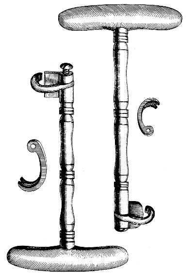 Two key instruments with changeable hooks (Campani).
