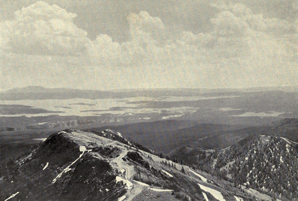 Looking South from
the Summit of Mt. Washburn, Yellowstone Park