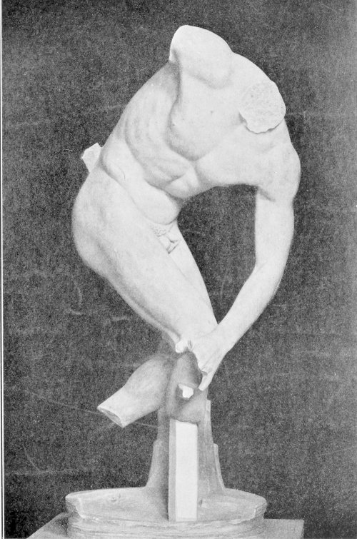 Statue of the Diskobolos.