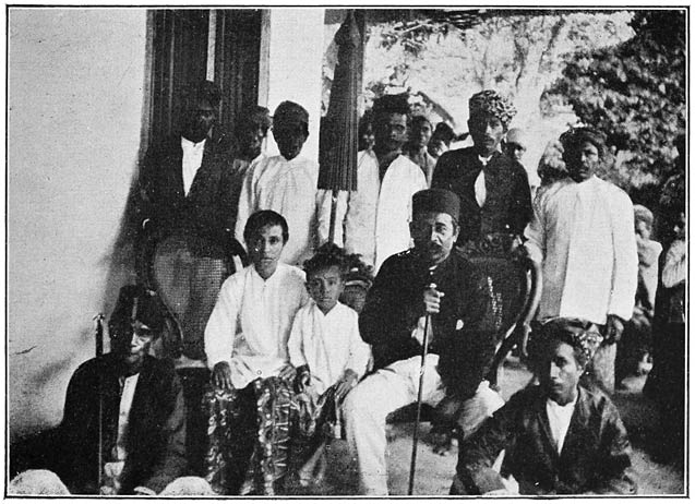 Abdoel Djalil Moekadir. Radja van Sawa�. Hoofd der Patalima van Waha�.