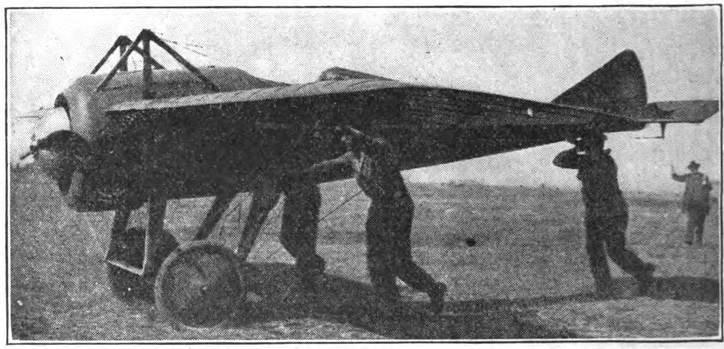 Fig. 13. Deperdussin Monoplane with Monocoque Body. Note the Streamline Form of the Body and the Spinner Cap at the Root of the Propeller.