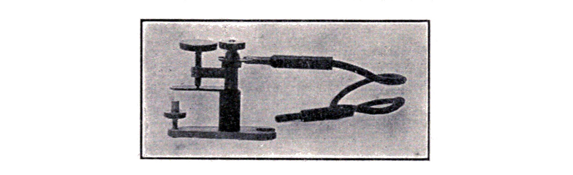 Fig. 105. United Wireless Carborundum Detector (vertical type).