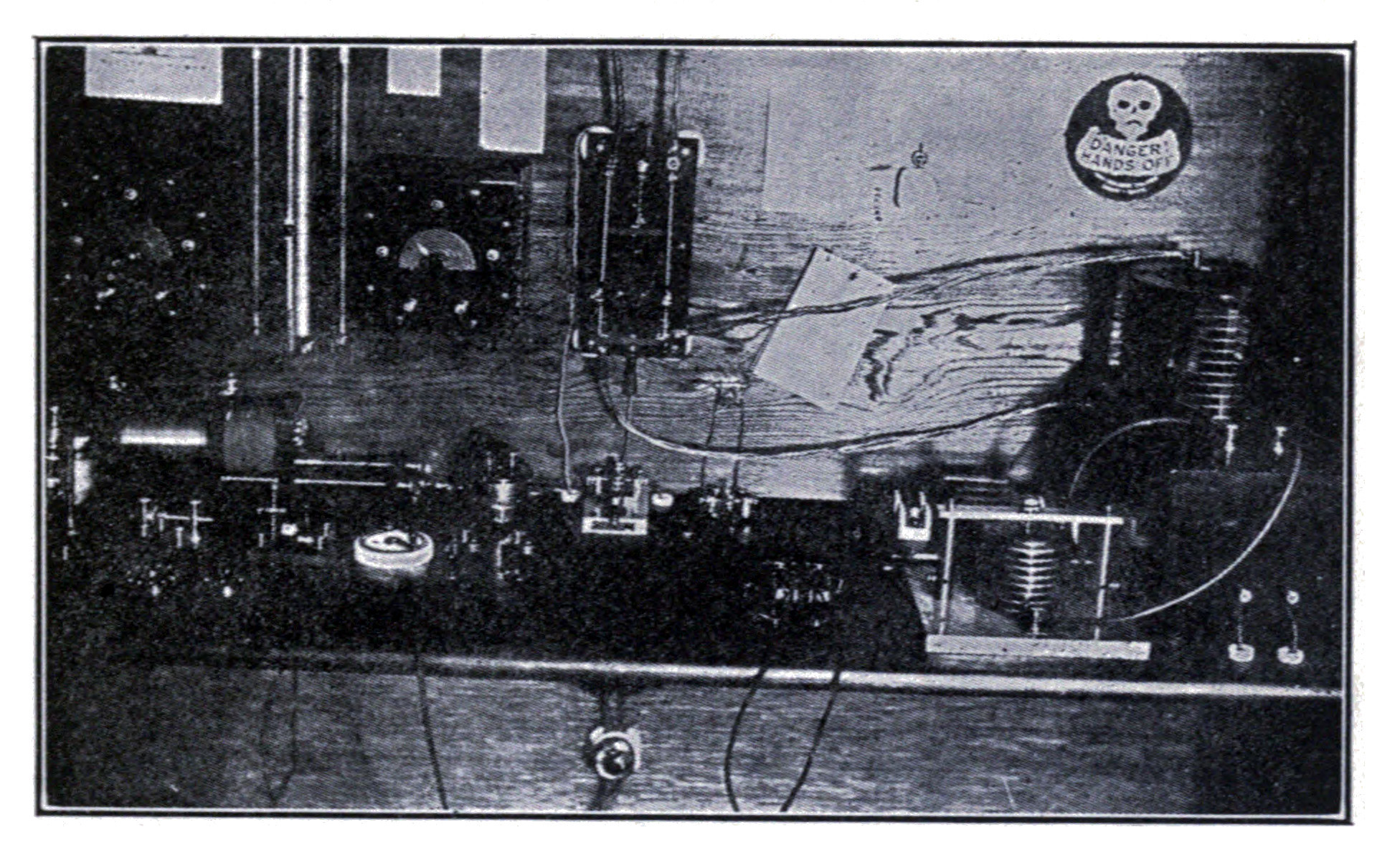 Fig. 148. Experimental Amateur Station of W. Haddon, Brooklyn, N. Y.