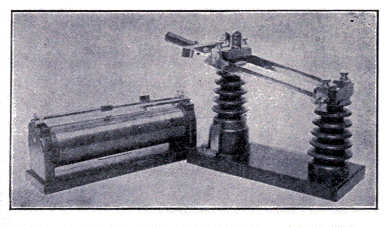 Fig. 77. Shoemaker Tuning Coil and Aerial Switch.